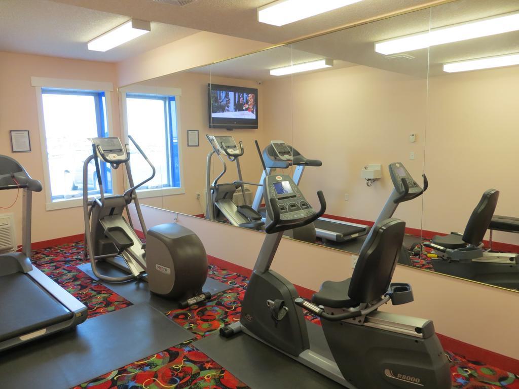 Crystal Star Inn Edmonton Airport With Free Shuttle To And From Airport เลอดูค ภายนอก รูปภาพ