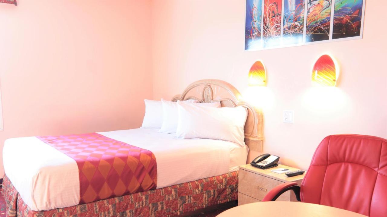 Crystal Star Inn Edmonton Airport With Free Shuttle To And From Airport เลอดูค ภายนอก รูปภาพ