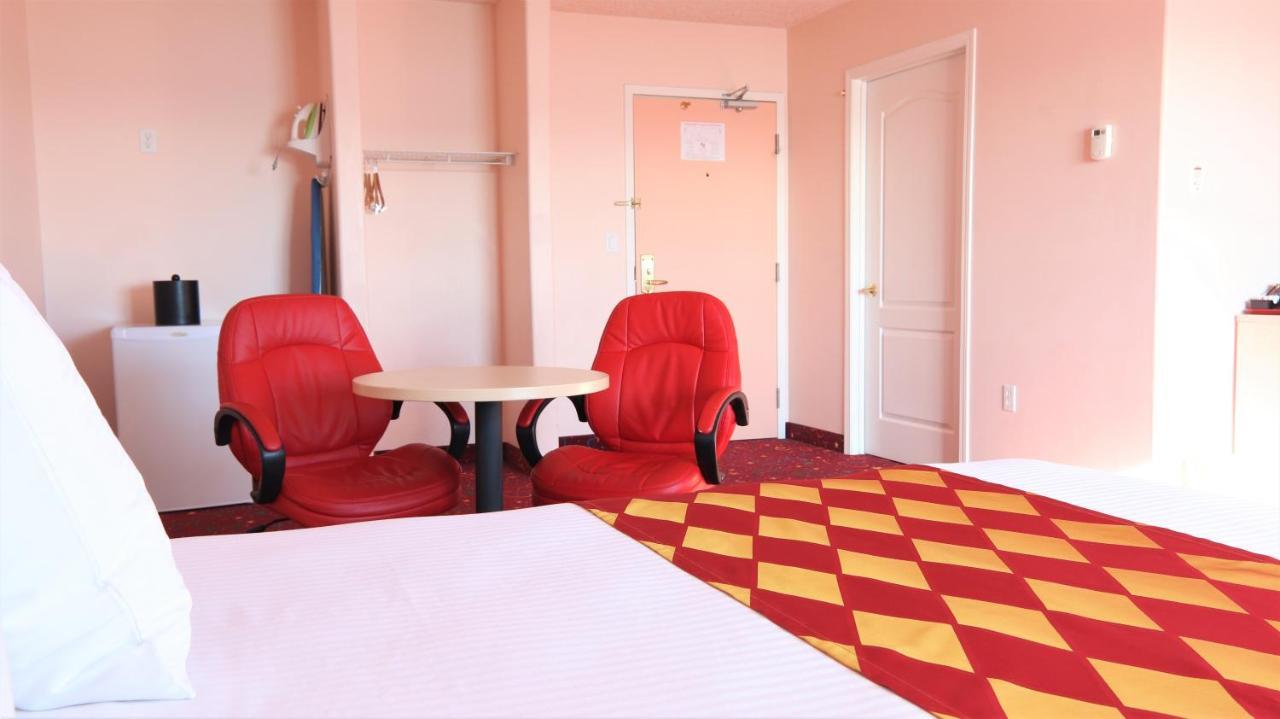 Crystal Star Inn Edmonton Airport With Free Shuttle To And From Airport เลอดูค ภายนอก รูปภาพ